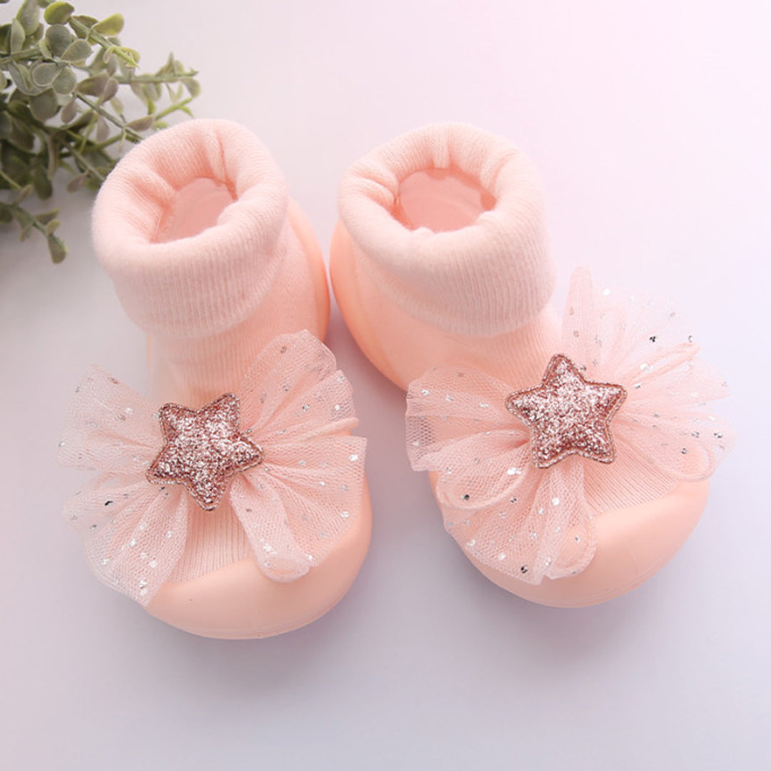Twinkle Star Baby First Walking Shoes: Easy-to-wear, elastic baby shoes with honeycomb outsole for slip resistance. Gentle flex for delicate baby foot cartilage and optimal support in learning to walk